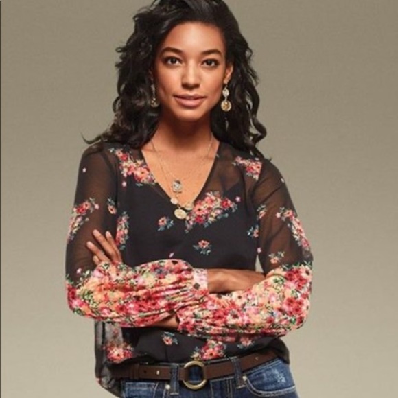 CAbi Blooming Blouse Size S - Picture 1 of 3
